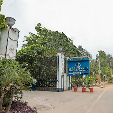 Bel-La Monde Hotel Chhattarpur South Delhi New Delhi Exterior photo