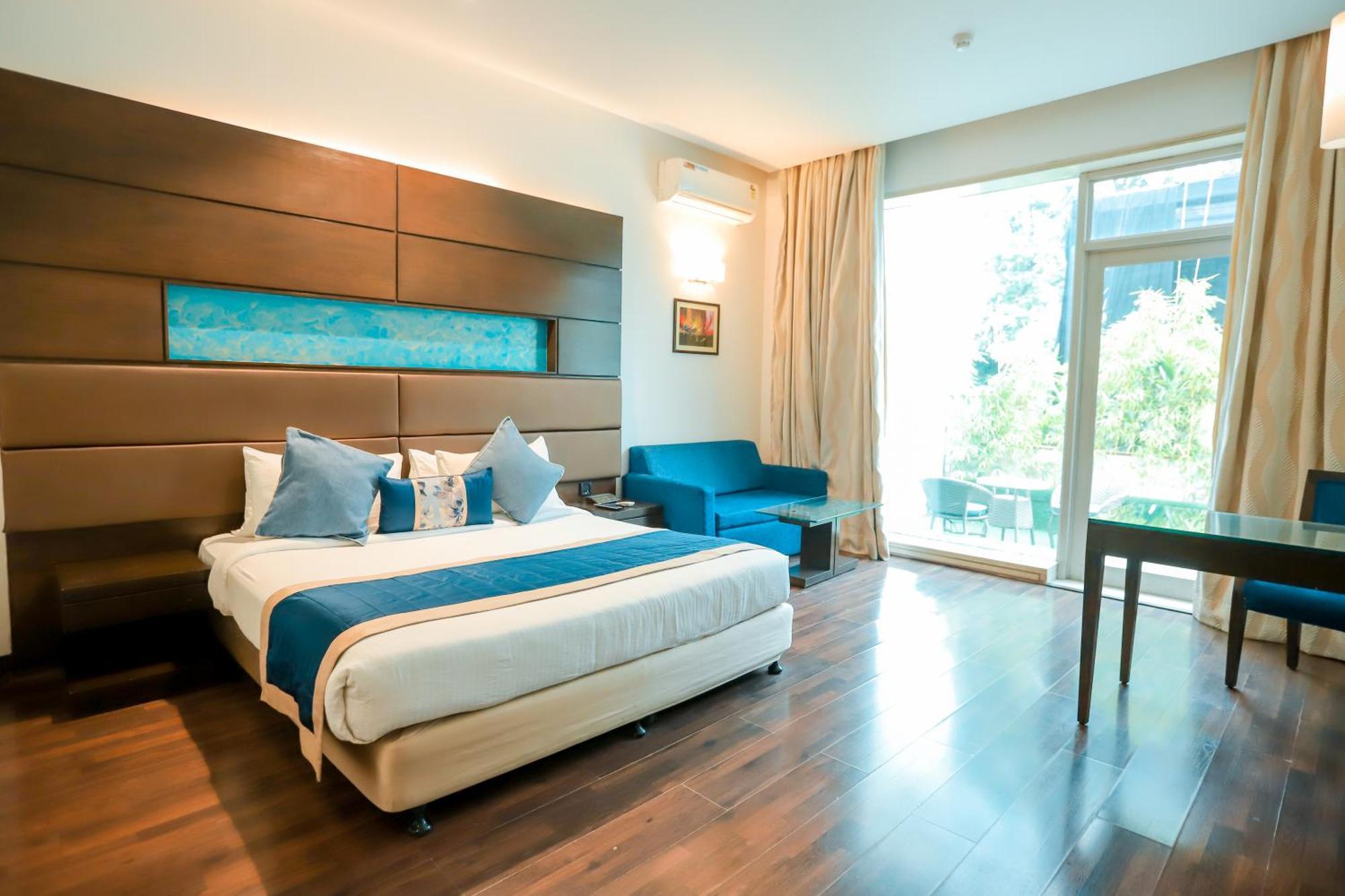 Bel-La Monde Hotel Chhattarpur South Delhi New Delhi Exterior photo