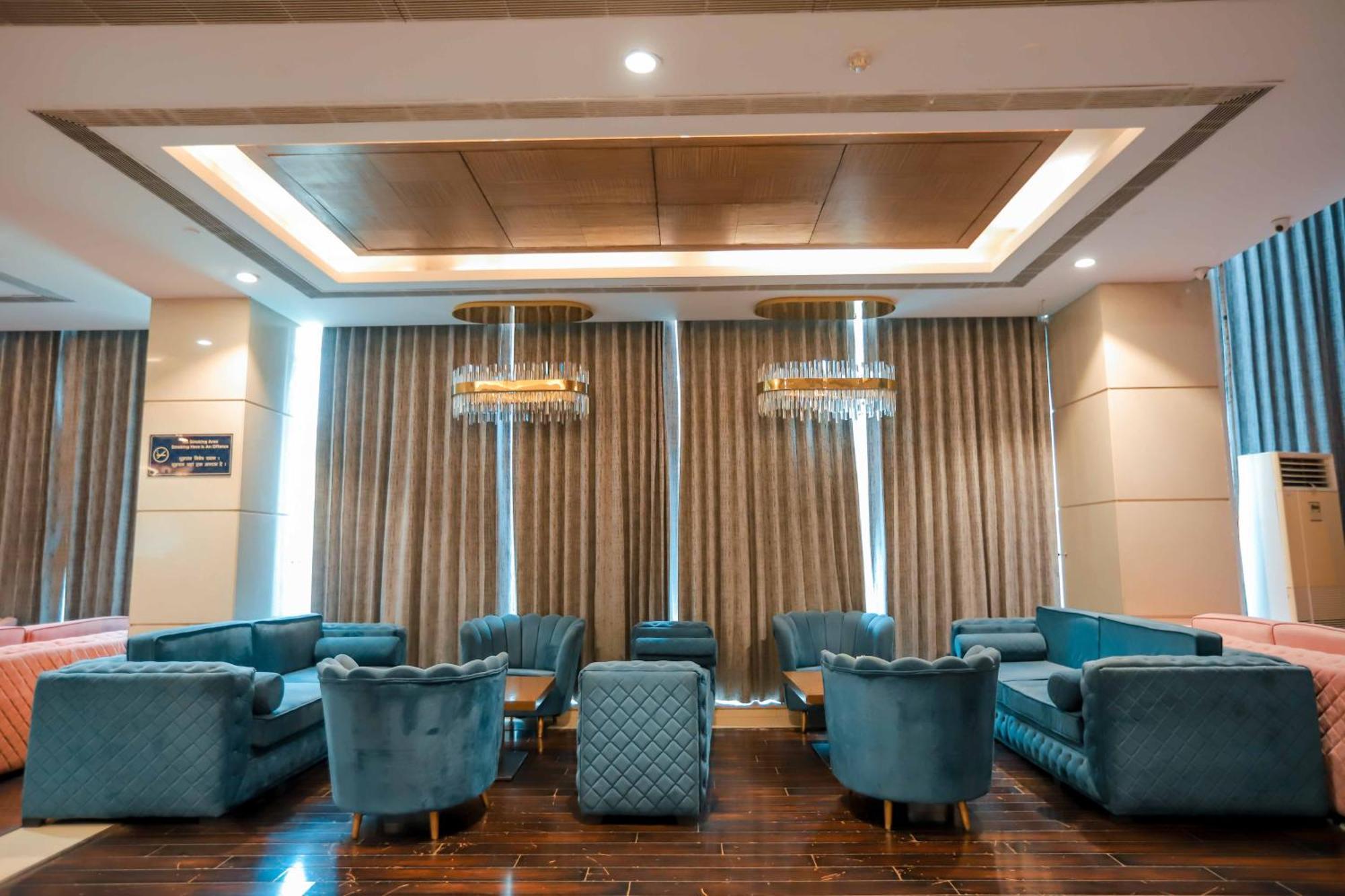 Bel-La Monde Hotel Chhattarpur South Delhi New Delhi Exterior photo