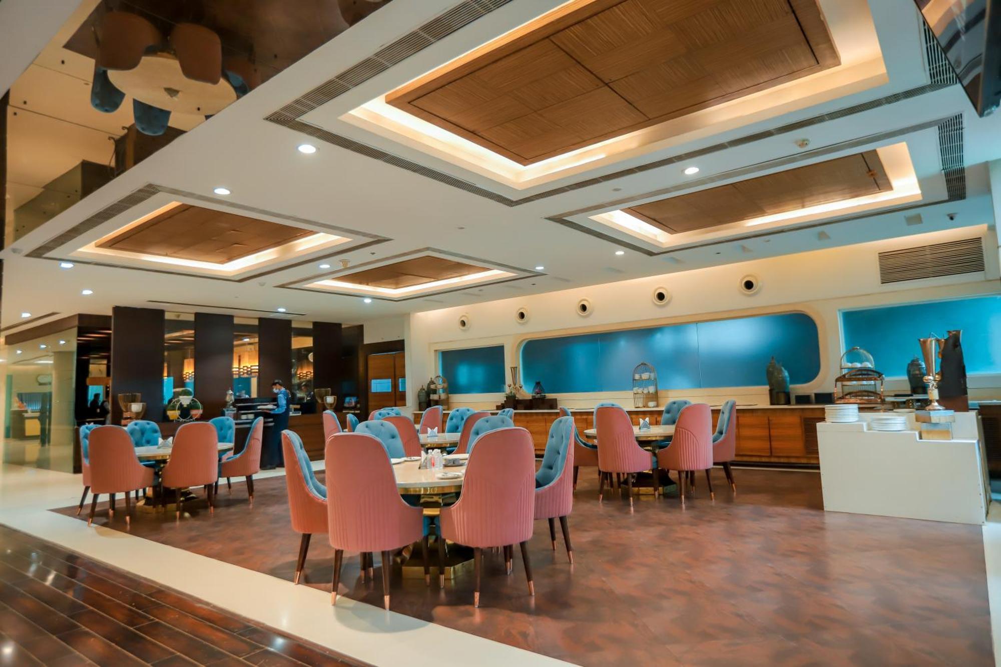 Bel-La Monde Hotel Chhattarpur South Delhi New Delhi Exterior photo